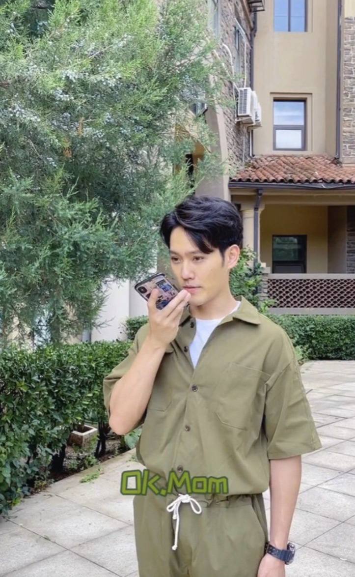 附近的建築風格亦非常統一，仿如置身外地。​